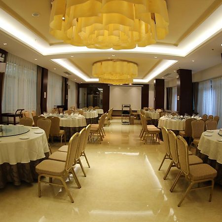 Chengjiang Manor Hotel Экстерьер фото