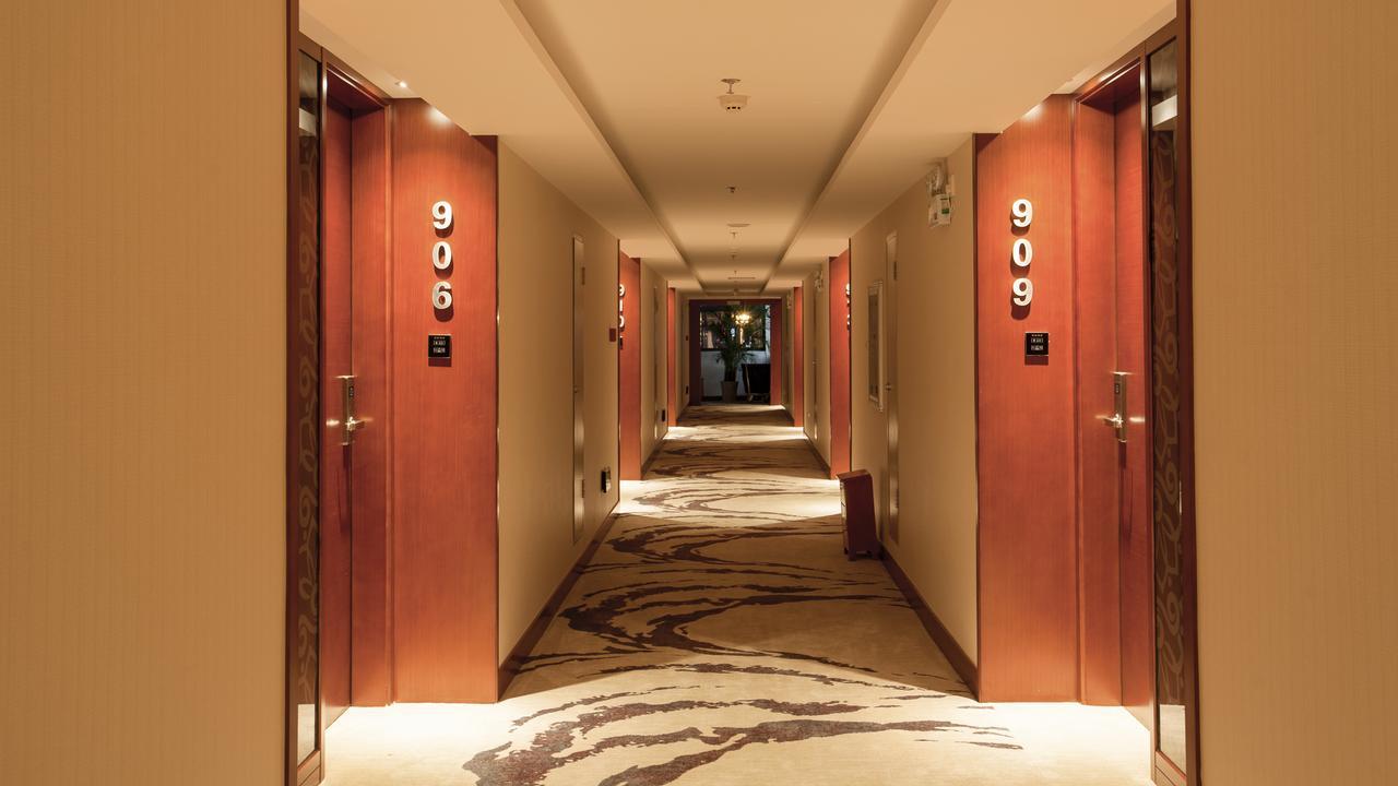 Chengjiang Manor Hotel Экстерьер фото